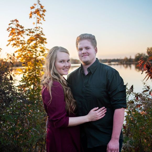 Meet your Posher, Hannah - Picture 1 of 1